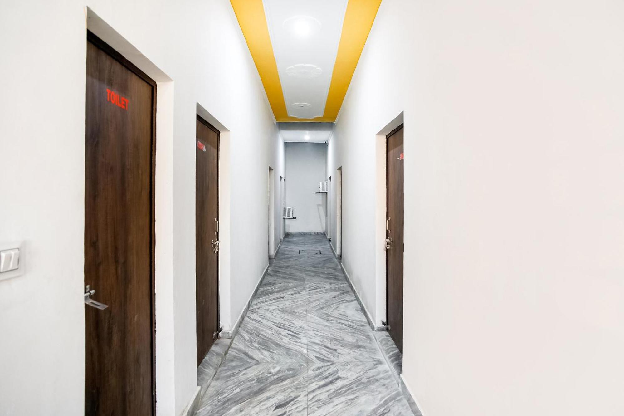 Hotel O Dollar Faridabad Zewnętrze zdjęcie
